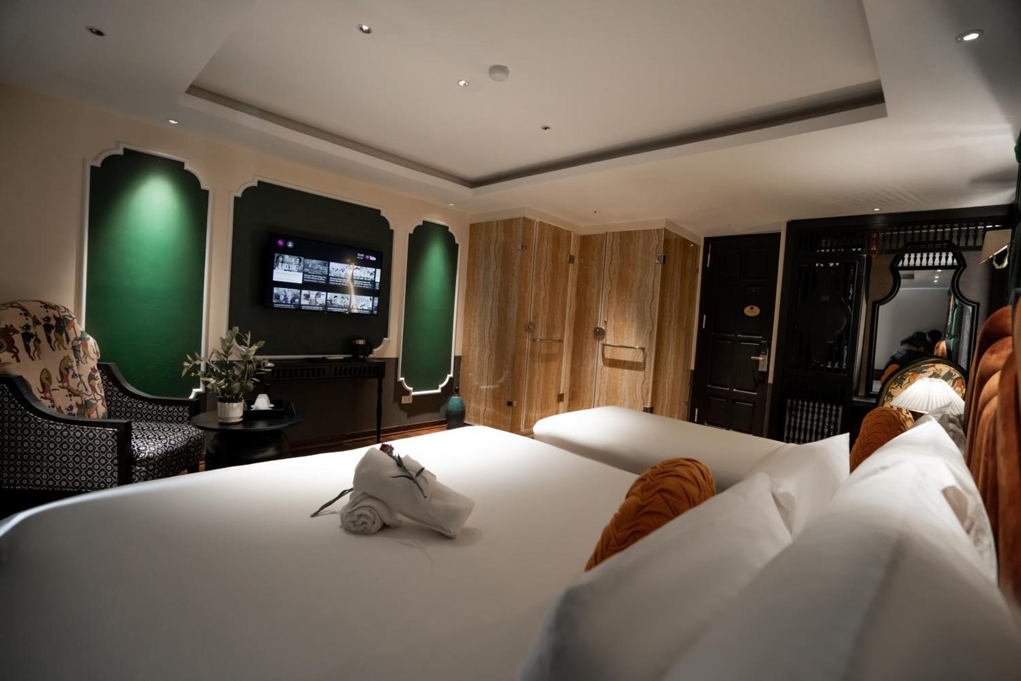 Hanoi Center Silk Classic Hotel & Travel Экстерьер фото