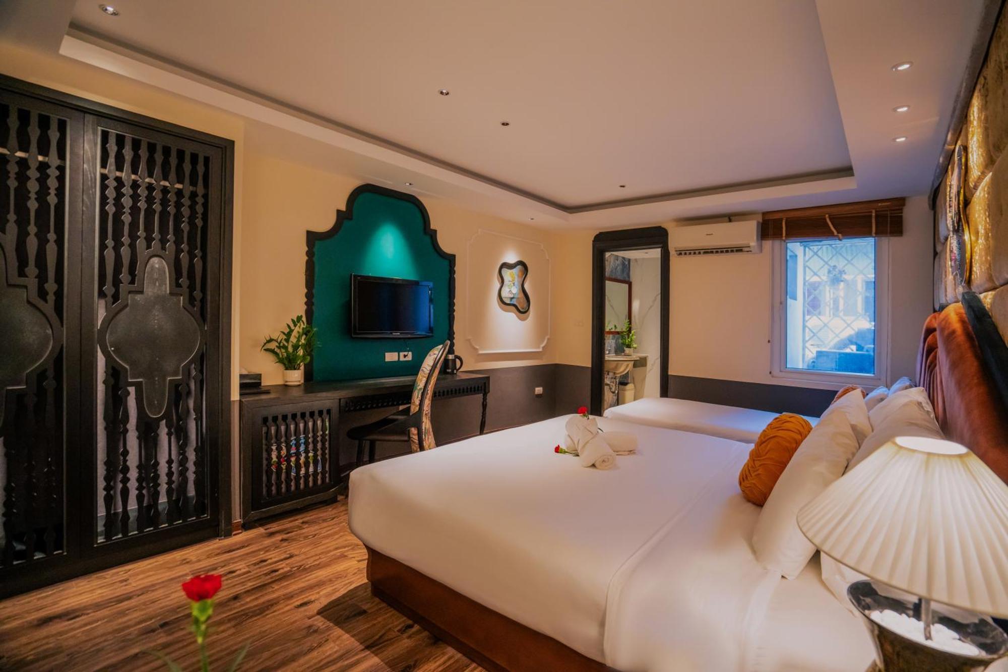 Hanoi Center Silk Classic Hotel & Travel Экстерьер фото